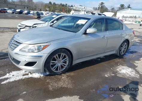 2012 Hyundai Genesis 4.6 z USA, uszkodzony, nr VIN KMHGC4DF9CU207474